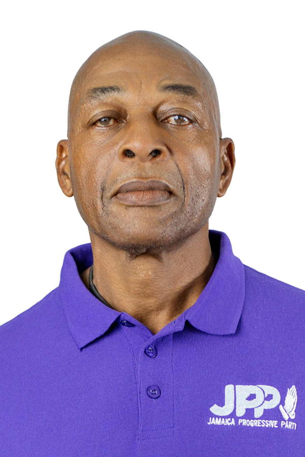 Leonard Sharpe